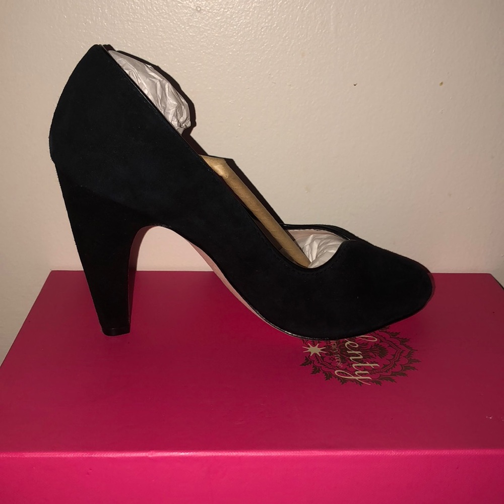 PLENTY by Tracy Reese Black Pumps